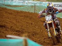 开云足球直播-富安健洋完美锁死拜仁边路，雷恩提前终结悬念彰显战术革命