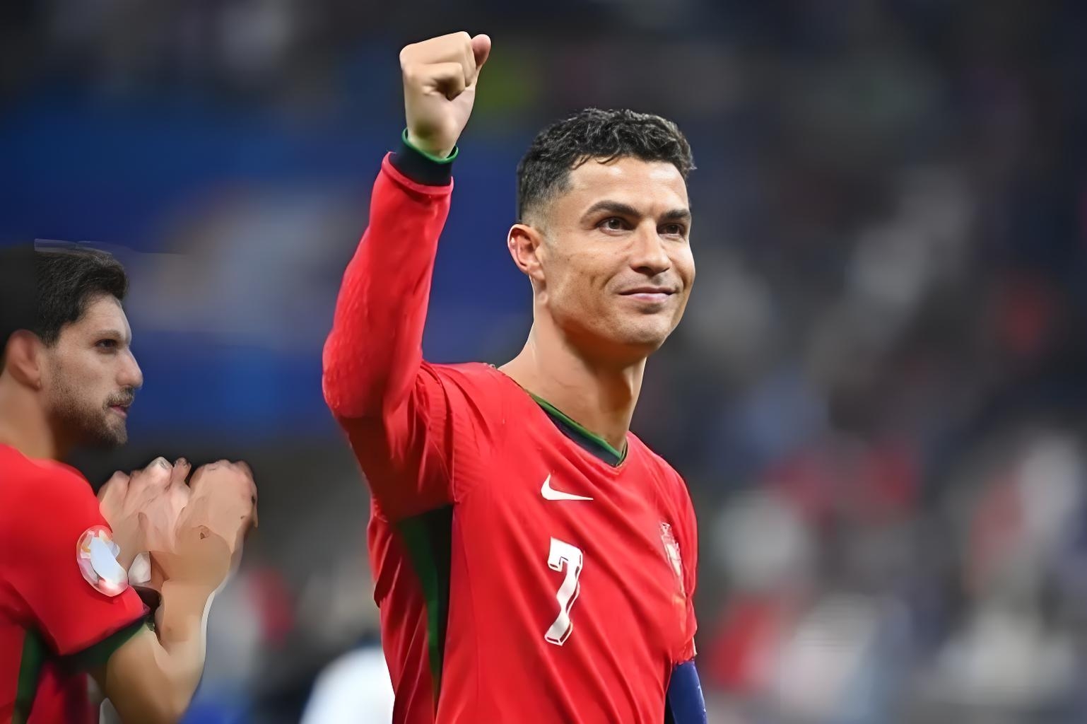 西班牙豪门在欧洲赛场上演绝杀 西班牙豪门在欧洲赛场上演绝杀