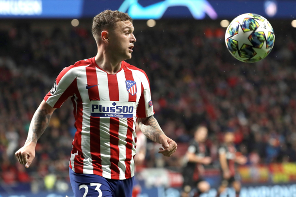 包含埃瓦尔逼平莱加内斯，表现出色的词条