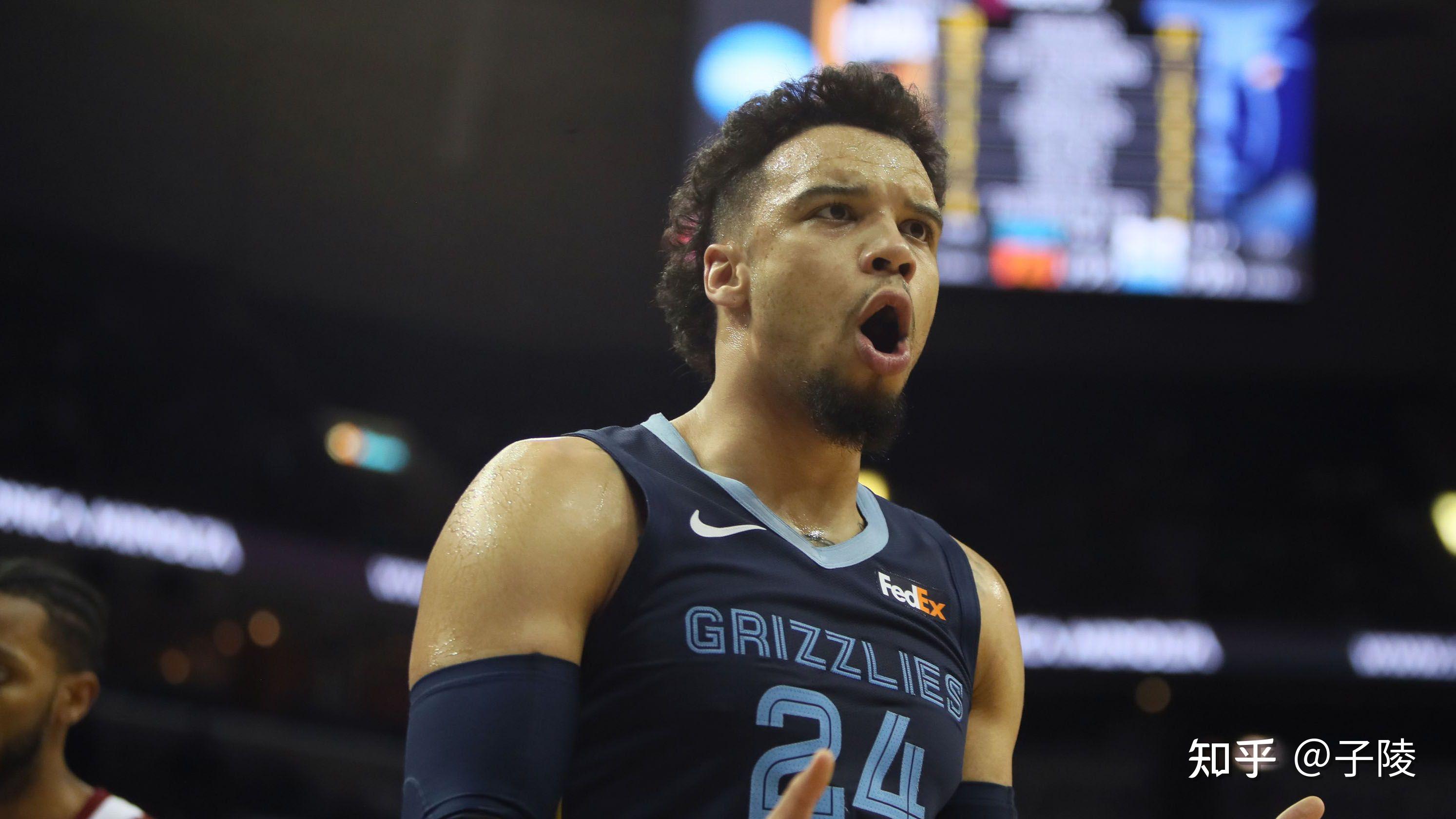 包含勇士完成五笔2换1大交易,在新赛季再次集结超级阵容的词条 包含勇士完成五笔2换1大交易,在新赛季再次集结超级阵容的词条