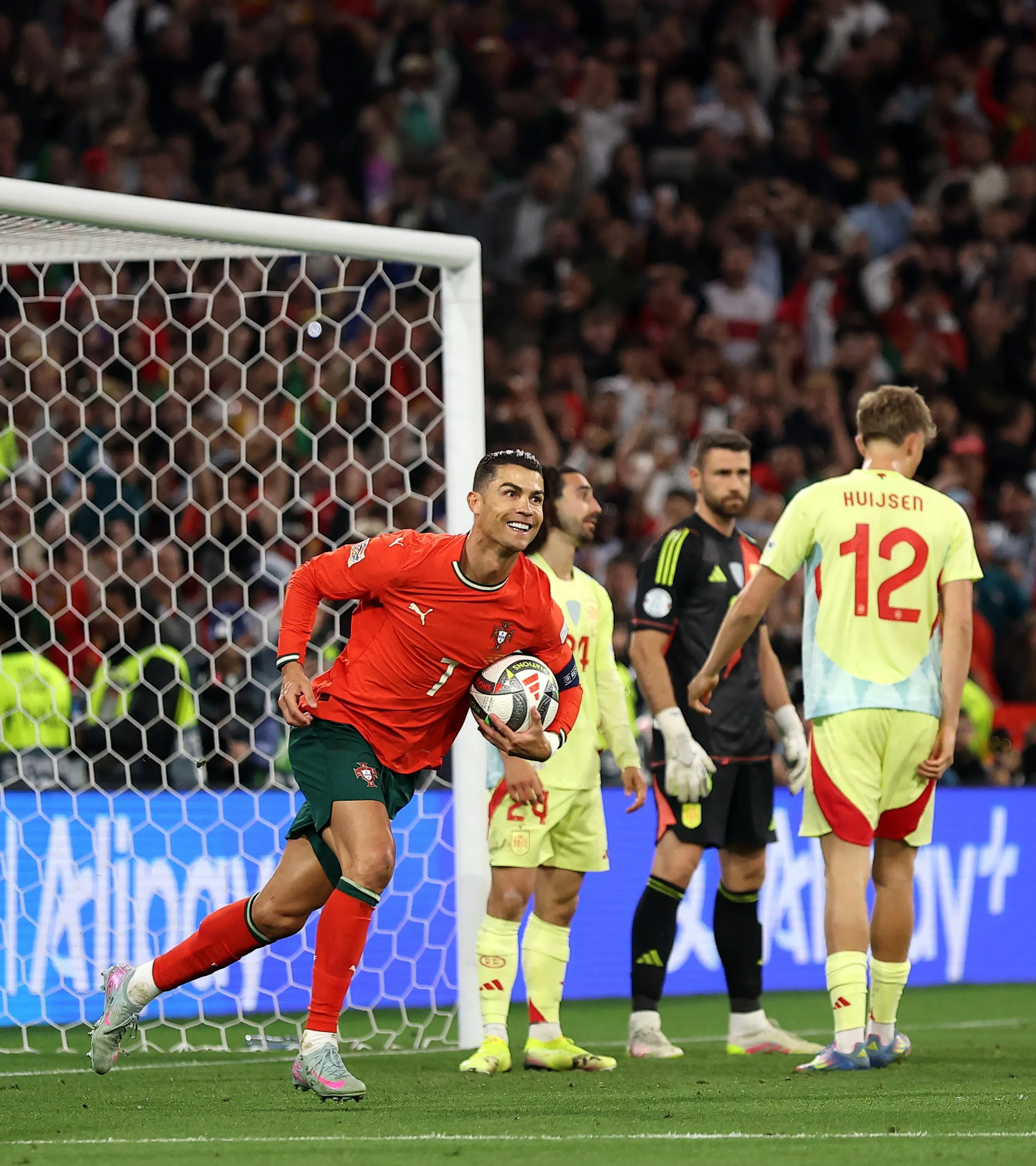 奥地利惊险晋级，闯入欧国联半决赛