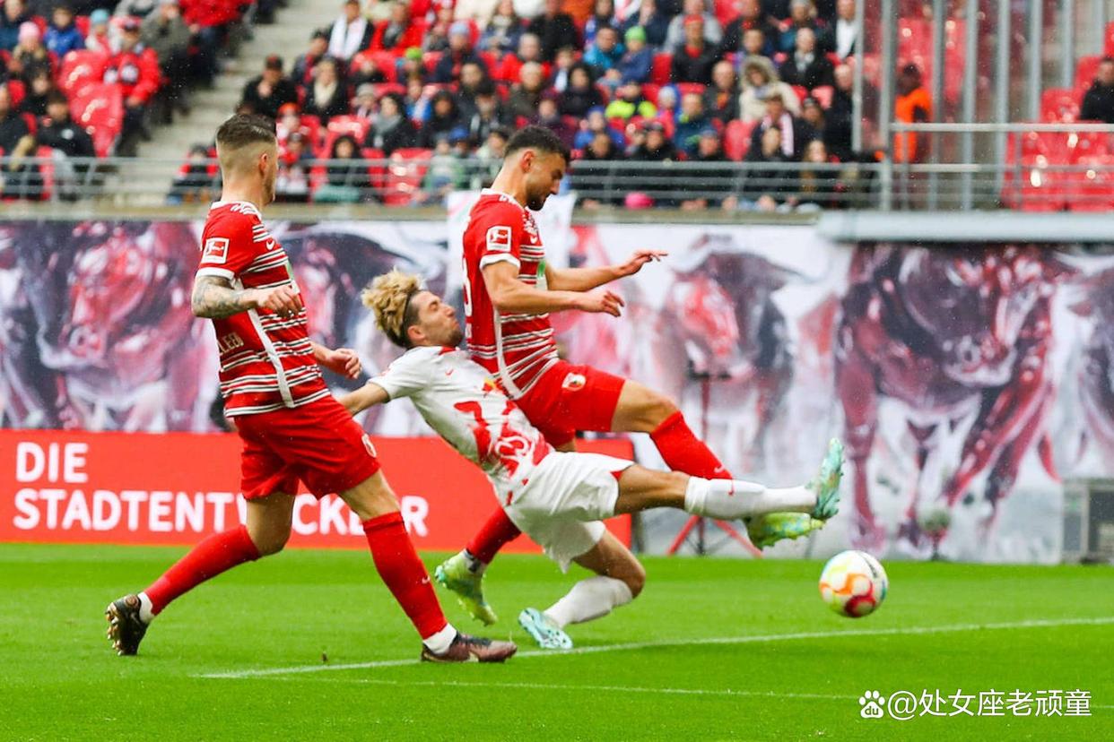 关于阿贾克斯宣布招募新后卫,延续传统青训政策的信息 关于阿贾克斯宣布招募新后卫,延续传统青训政策的信息