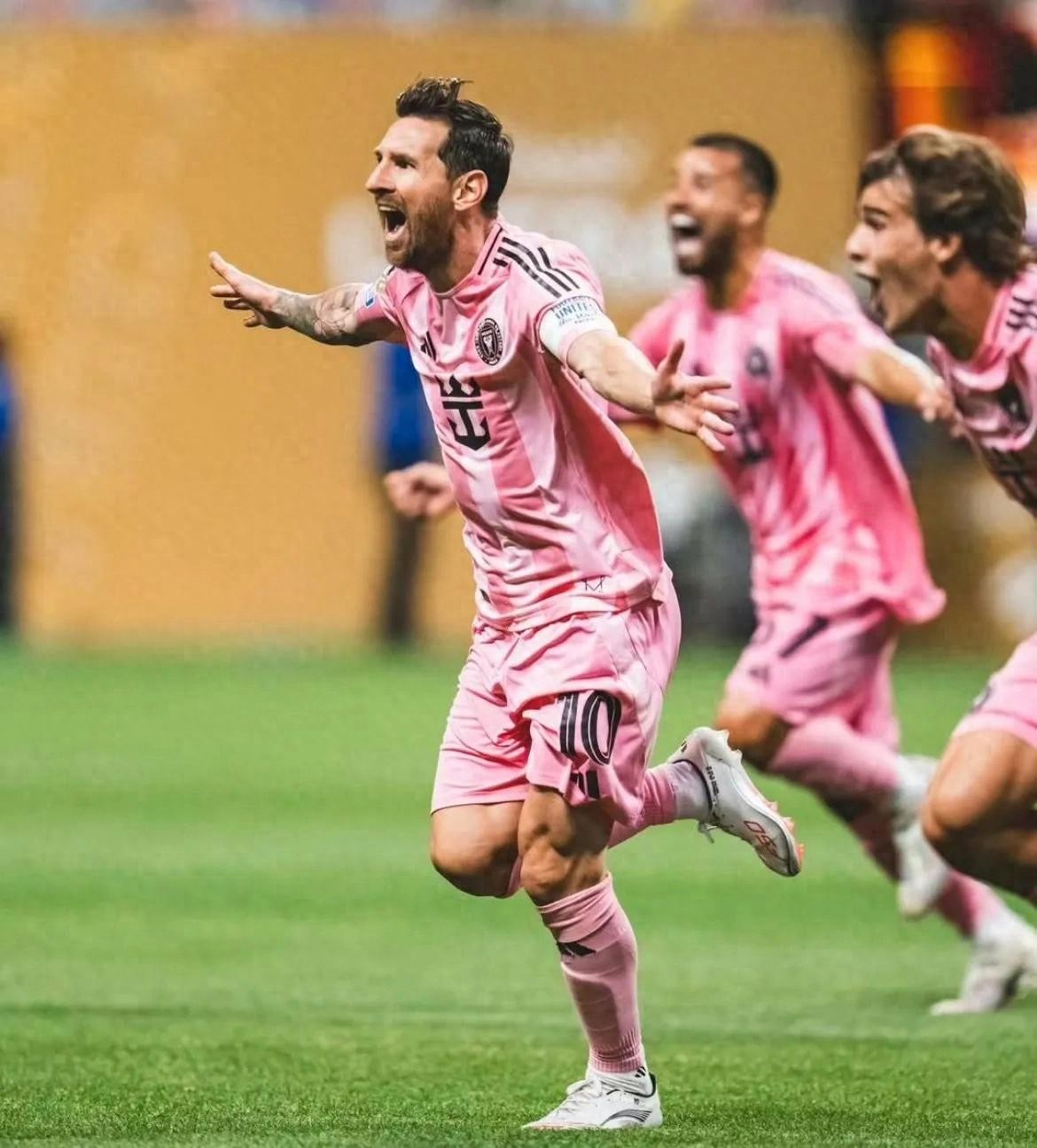 梅西再战西班牙：塞维利亚竞技场的挑战