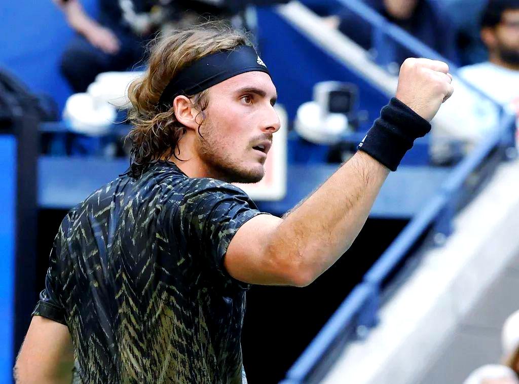 西班牙网球队翻盘澳大利亚网球队,西西帕斯绝境逆转的简单介绍 西班牙网球队翻盘澳大利亚网球队,西西帕斯绝境逆转的简单介绍