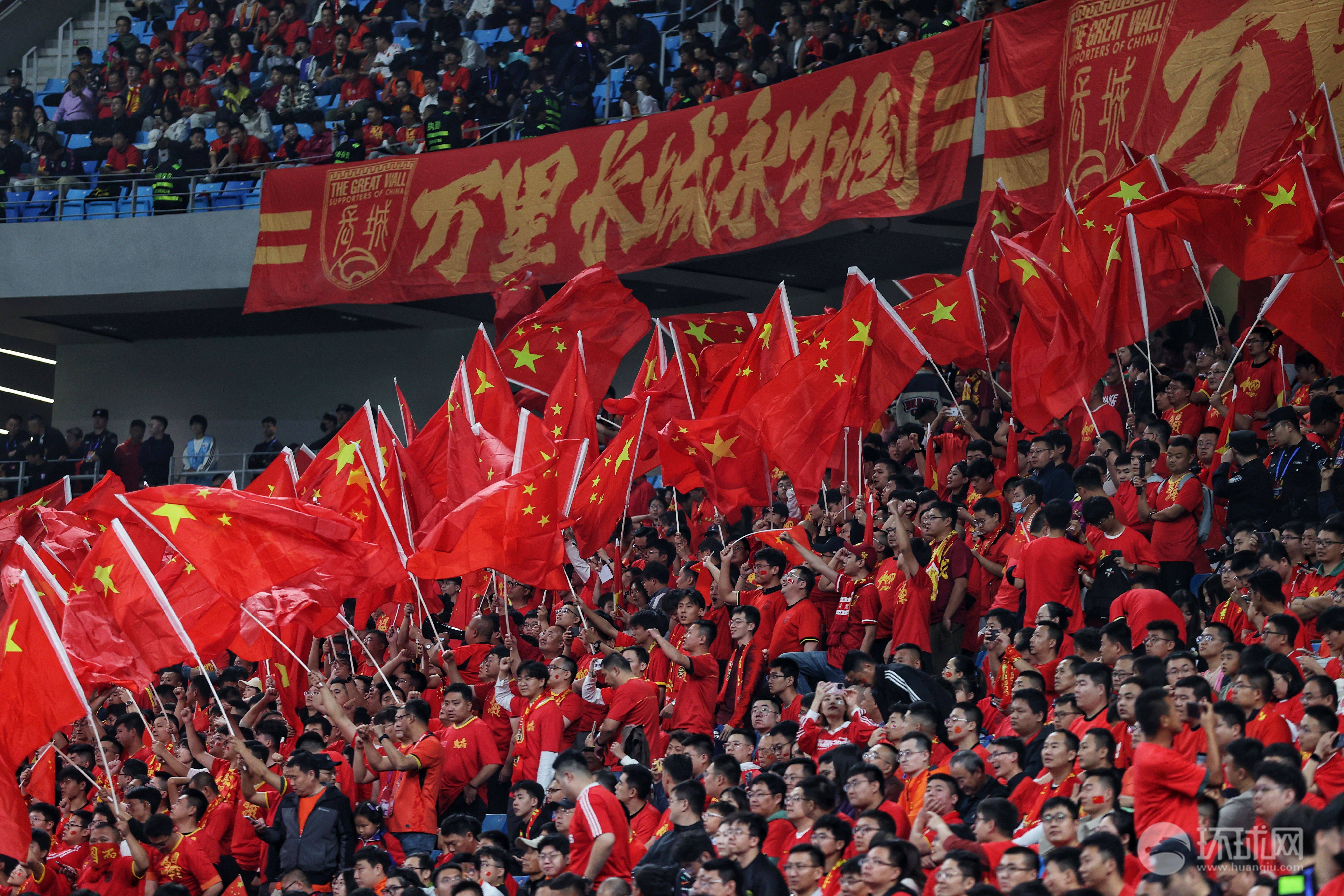 关于印度队力克印尼队,黄鸭组合统治全场的信息 关于印度队力克印尼队,黄鸭组合统治全场的信息