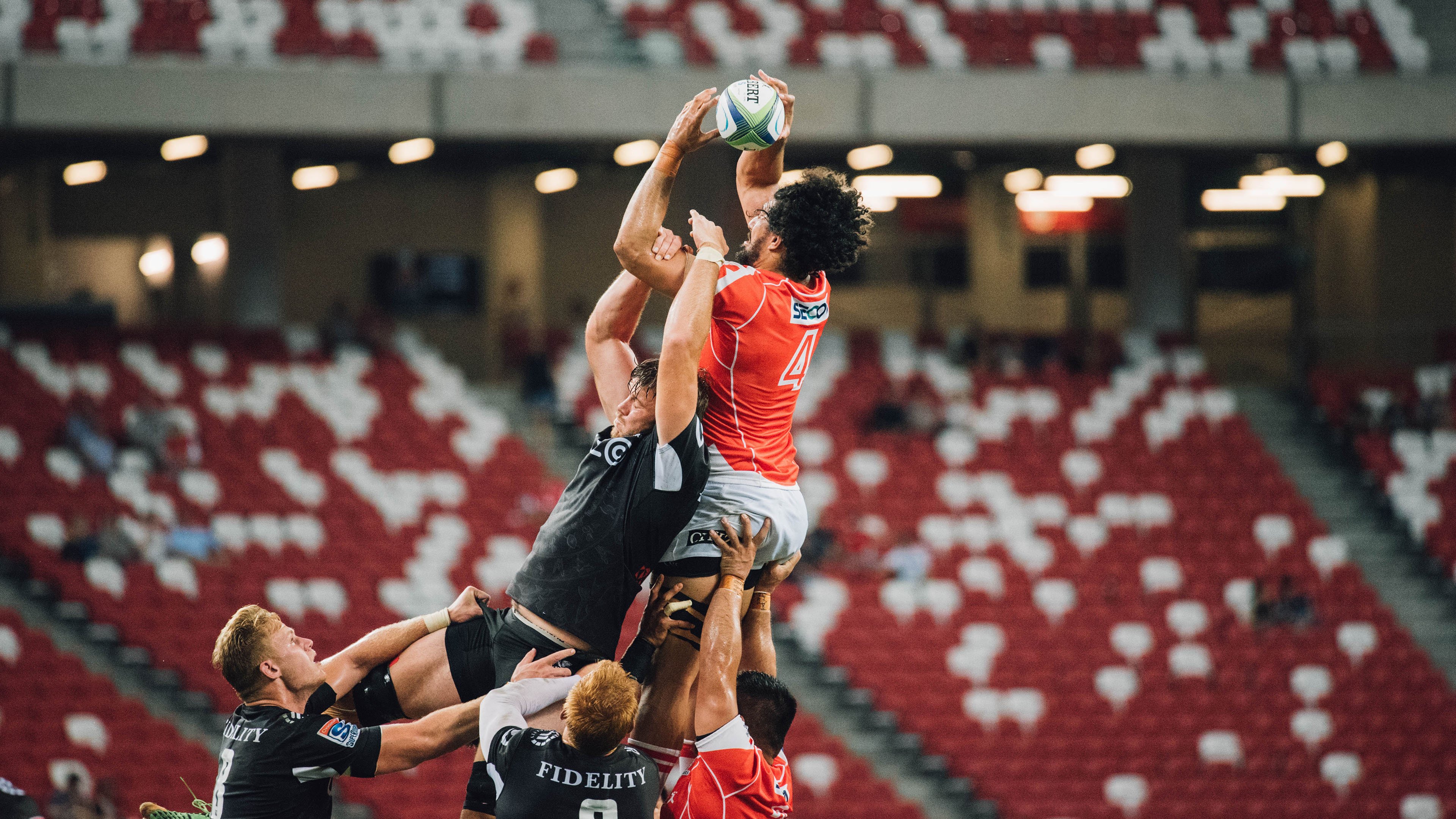 福克斯冠军级表现点燃美加墨世界杯之夜，这一刻的唯一性