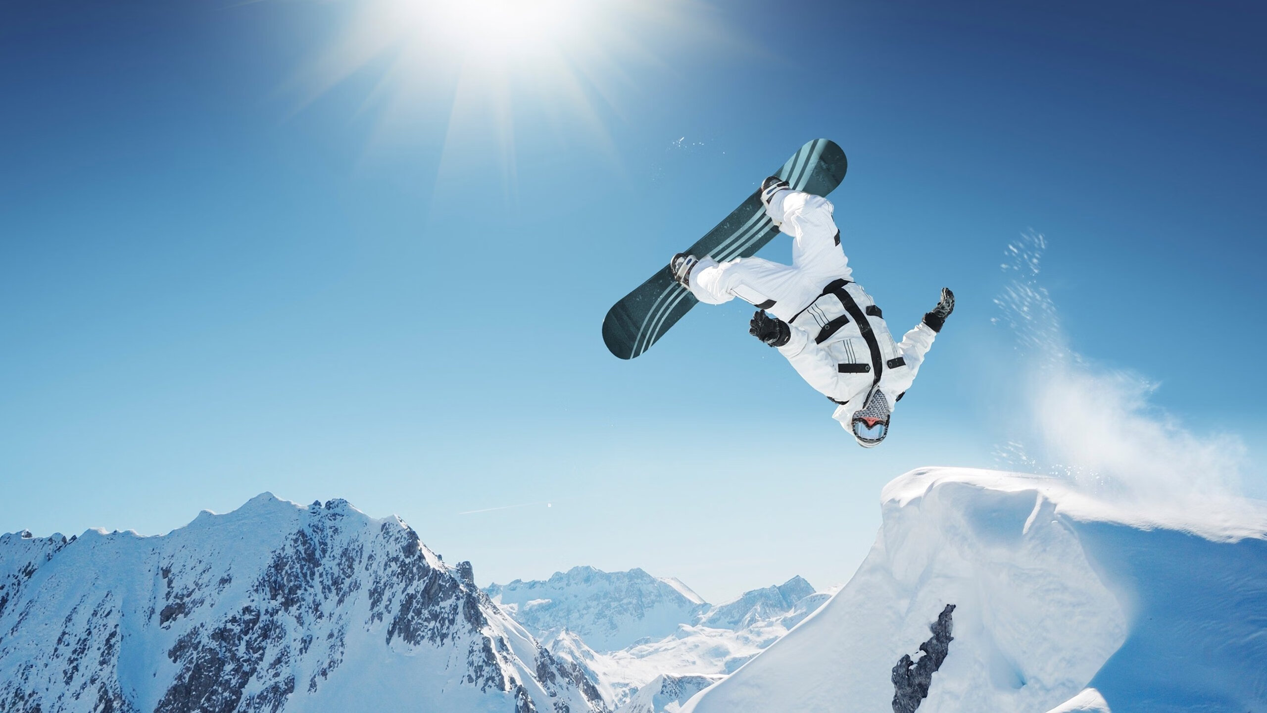 北非雄狮轻取格子军，梅西神迹点燃世界杯赛场